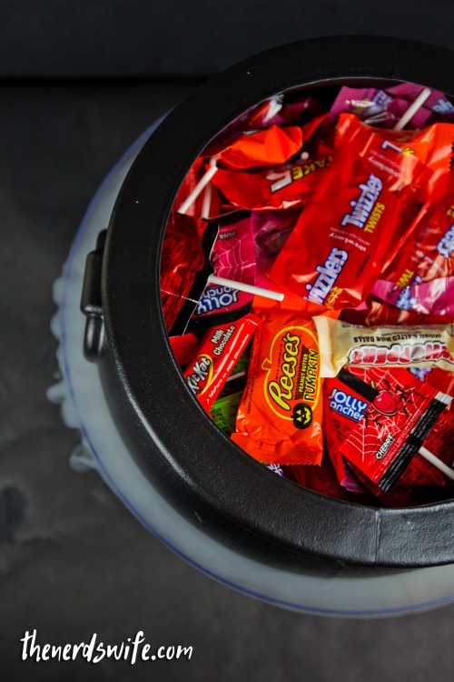 Bubbling Witches Cauldron Candy Bowl