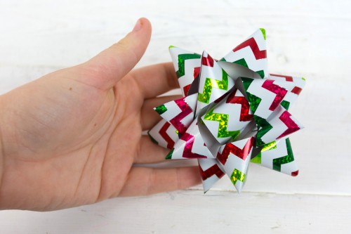 Make a Bow From Wrapping Paper