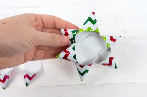 Make a Bow From Wrapping Paper
