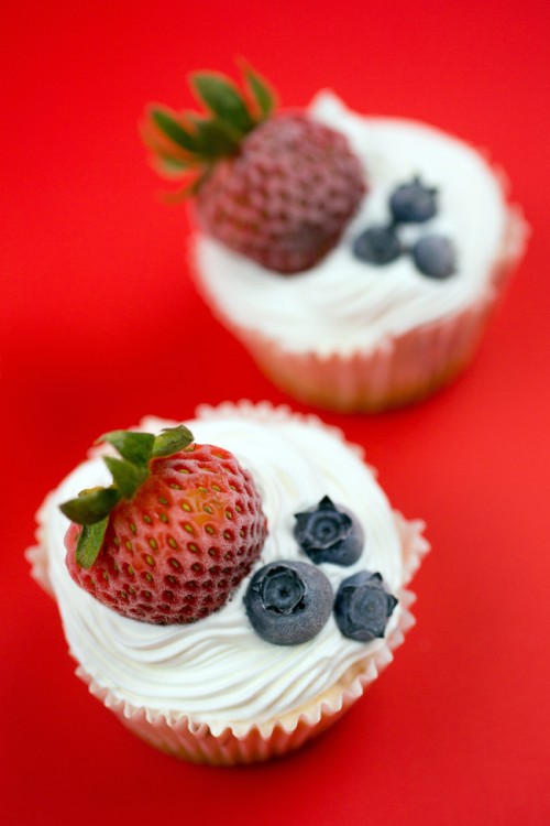 Summer Berry Ice Cream Cupcakes