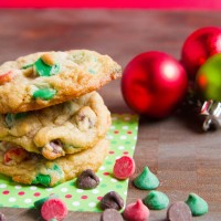 Easy Holiday Chocolate Chip Cookies
