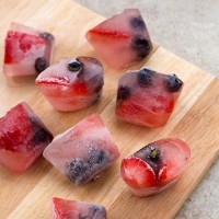 Kool-Aid Drinks with Fruit-Infused Ice Cubes