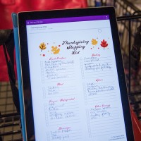 Thanksgiving Preparation with Intel 2 in 1 (Plus FREE Printables!)